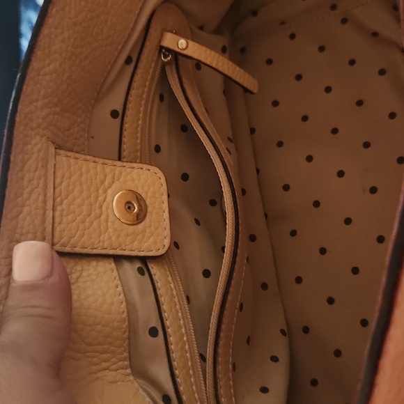 Kate Spade New York Beige Tassel Bag - Picture 2 of 7